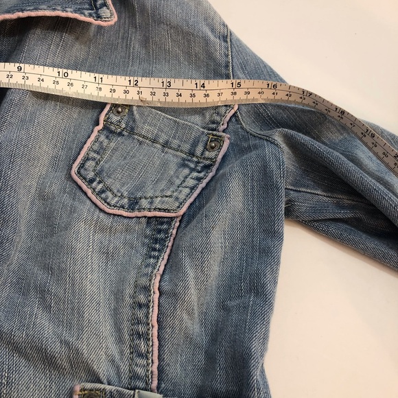 Women’s XS/S Denim Jacket Pink Detail Front Pockets 100% Cotton Semi Distressed - Picture 9 of 12